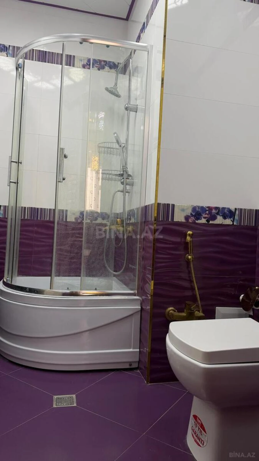 Kirayə verilir 2 otaqlı mənzil 110 m²