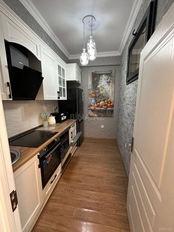Kirayə verilir 2 otaqlı mənzil 60 m²