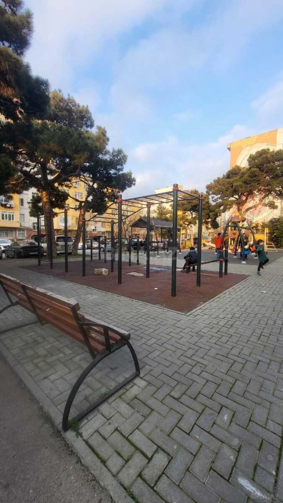 Satılır 3 otaqlı mənzil 90 m²