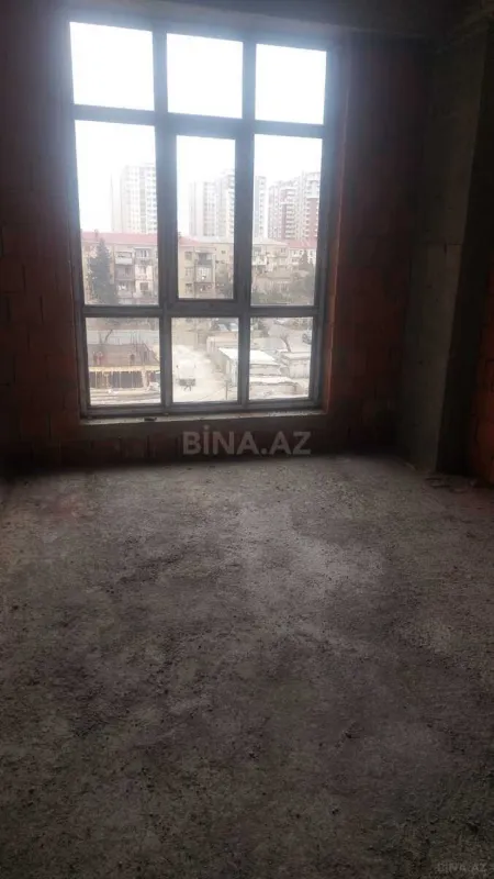 Satılır 3 otaqlı mənzil 86 m²