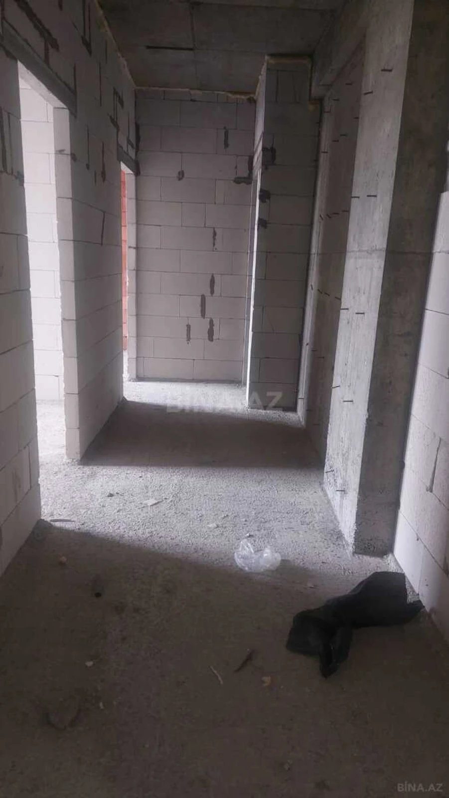 Satılır 3 otaqlı mənzil 86 m²