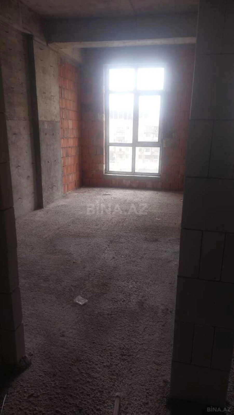 Satılır 3 otaqlı mənzil 86 m²