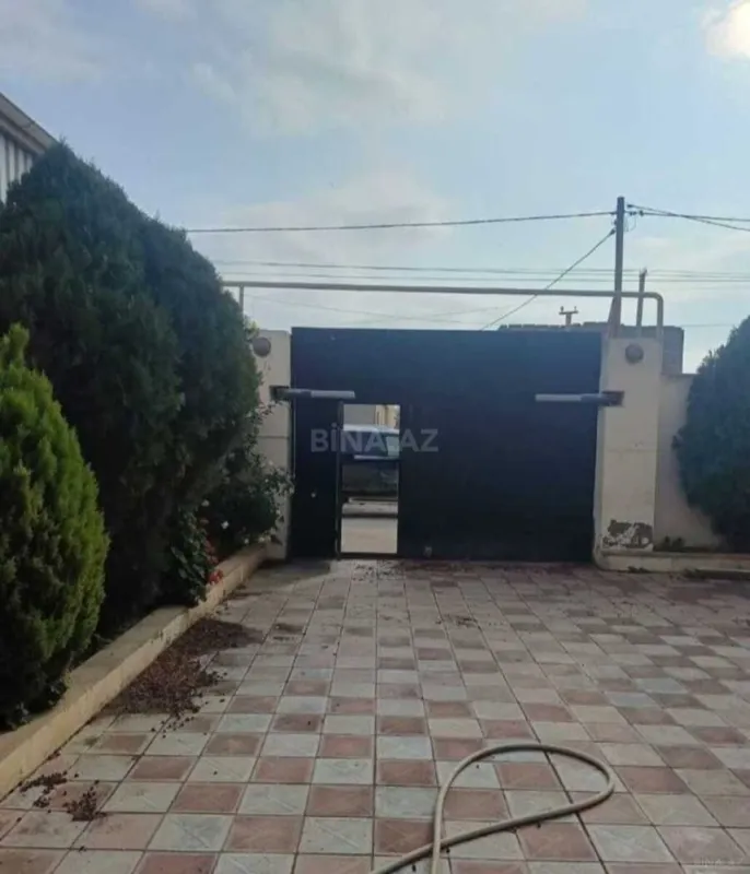Satılır 7 otaqlı həyət evi 230 m²