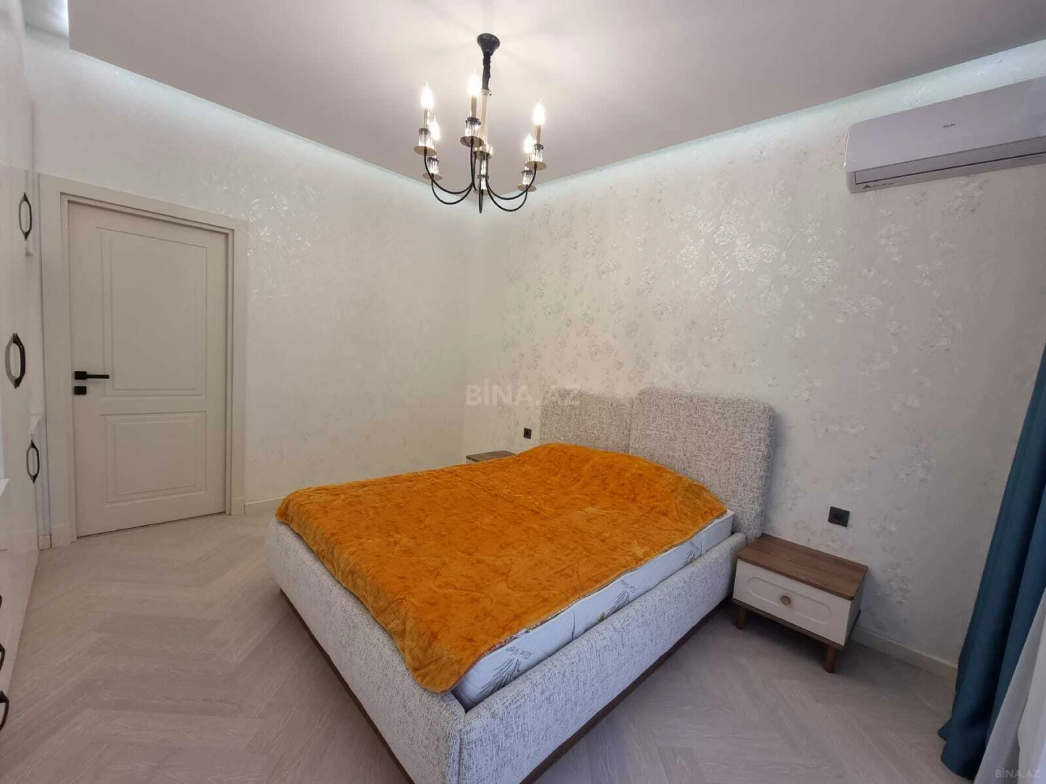 Kirayə verilir 2 otaqlı mənzil 70 m²