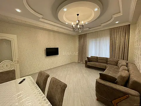 Kirayə verilir 2 otaqlı mənzil 95 m²