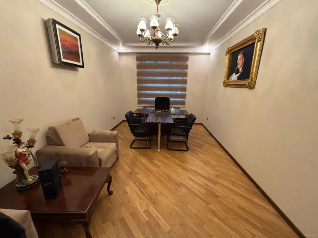 Kirayə verilir 3 otaqlı ofis 100 m²