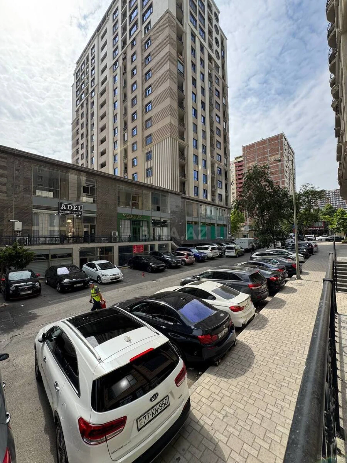 Kirayə verilir obyekt 2000 m²