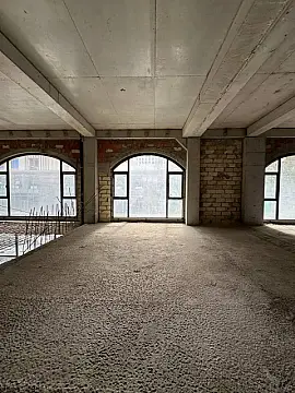 Kirayə verilir obyekt 2000 m²