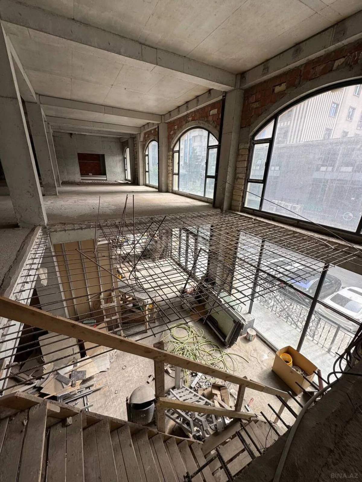 Kirayə verilir obyekt 2000 m²