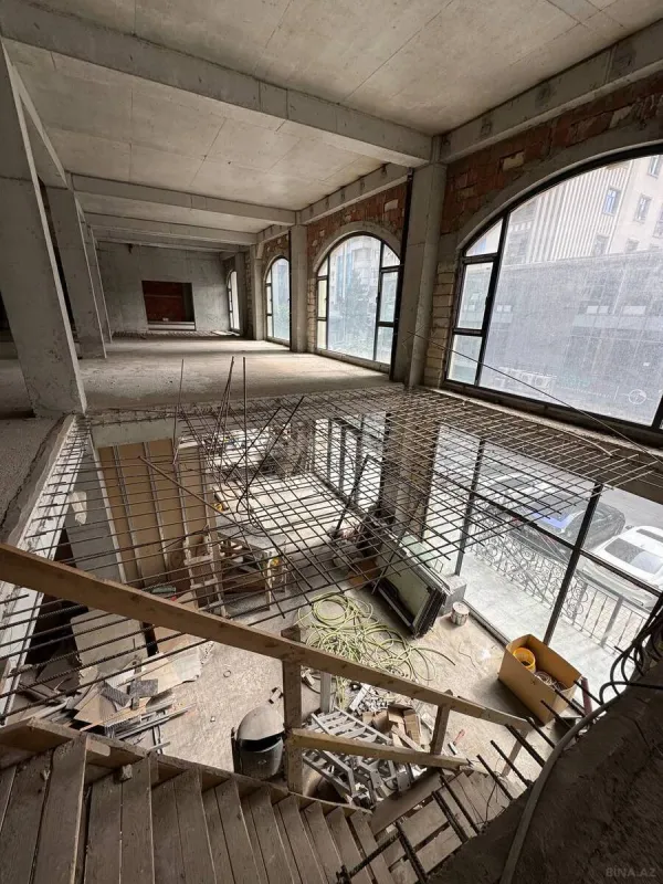 Kirayə verilir obyekt 2000 m²