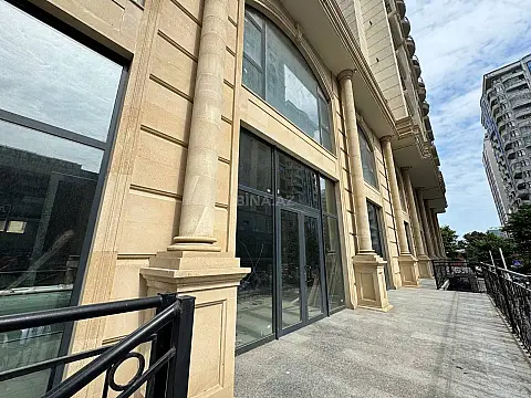 Kirayə verilir obyekt 2000 m²