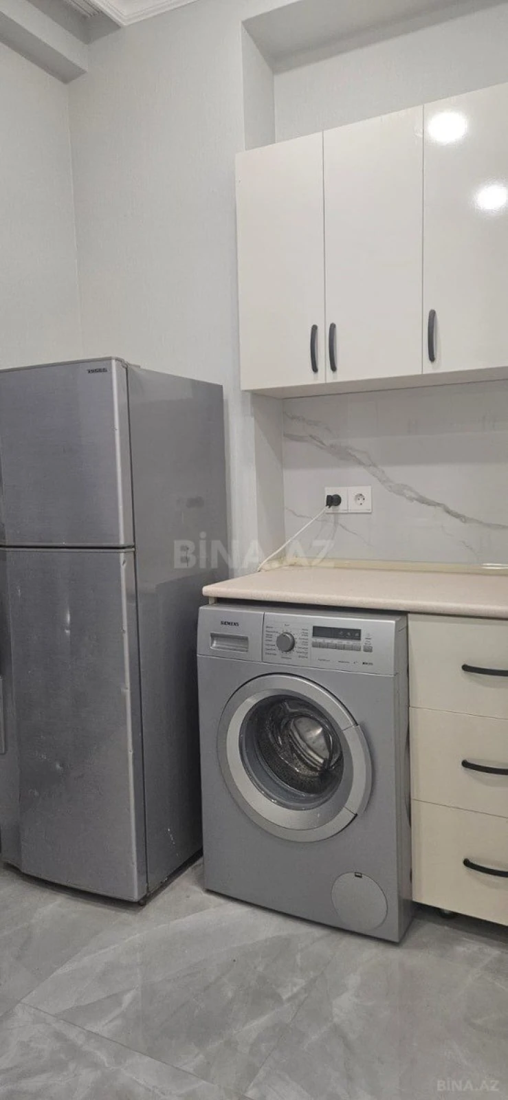 Kirayə verilir 2 otaqlı mənzil 67 m²