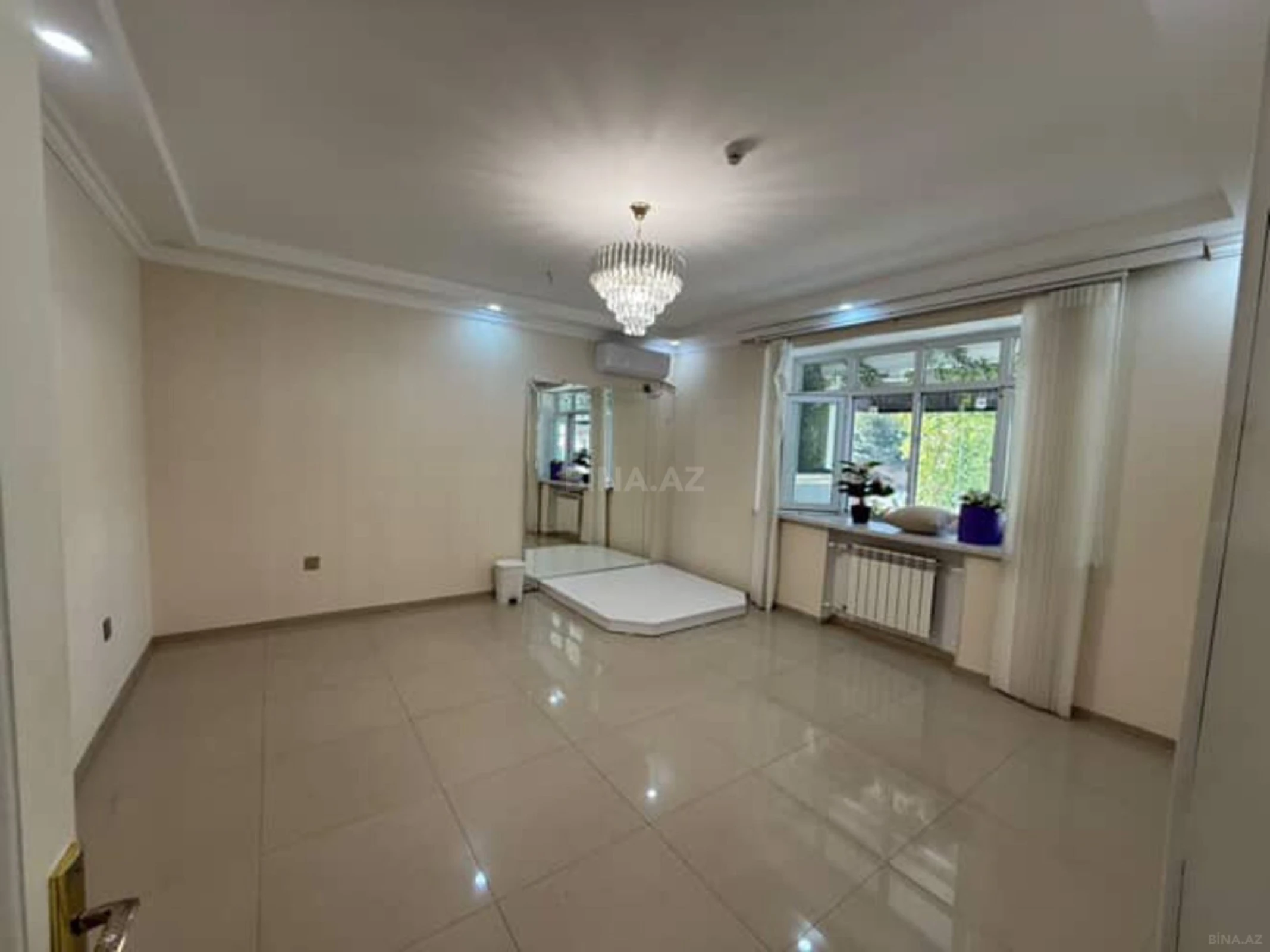 Kirayə verilir obyekt 150 m²