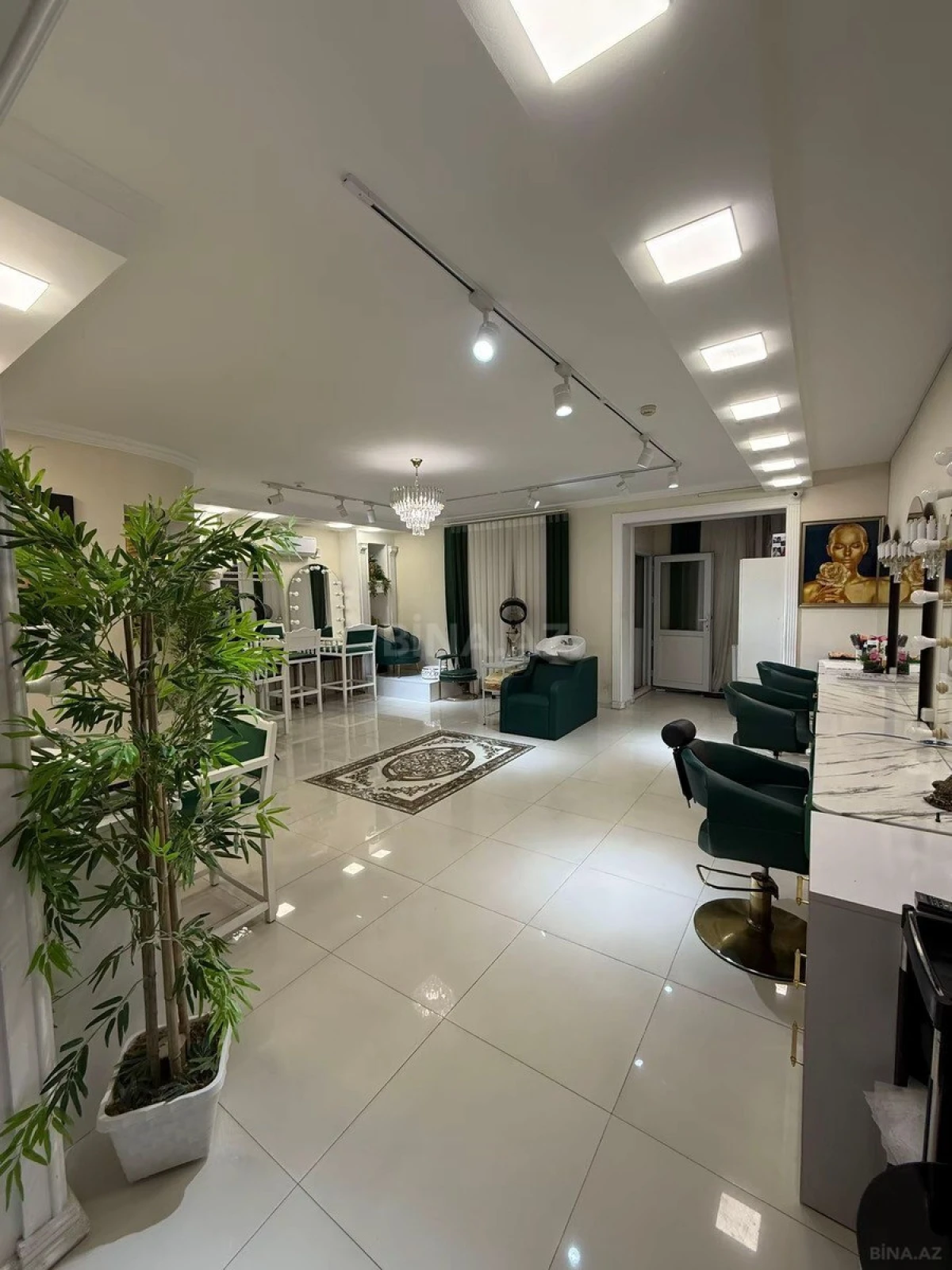 Kirayə verilir obyekt 150 m²