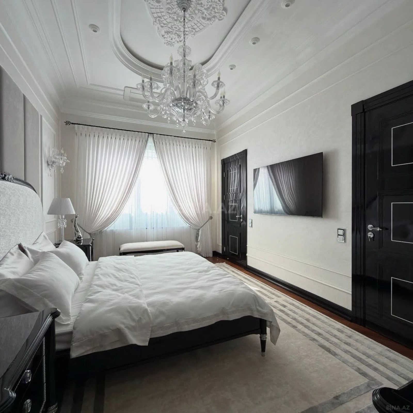 Kirayə verilir 6 otaqlı həyət evi 400 m²