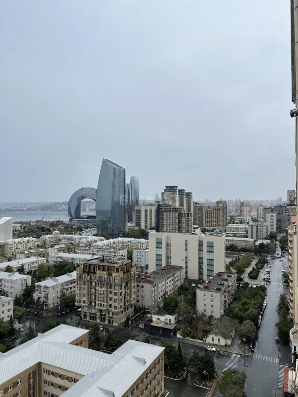 Kirayə verilir 3 otaqlı mənzil 100 m²