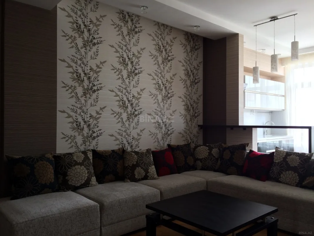 Kirayə verilir 3 otaqlı mənzil 100 m²