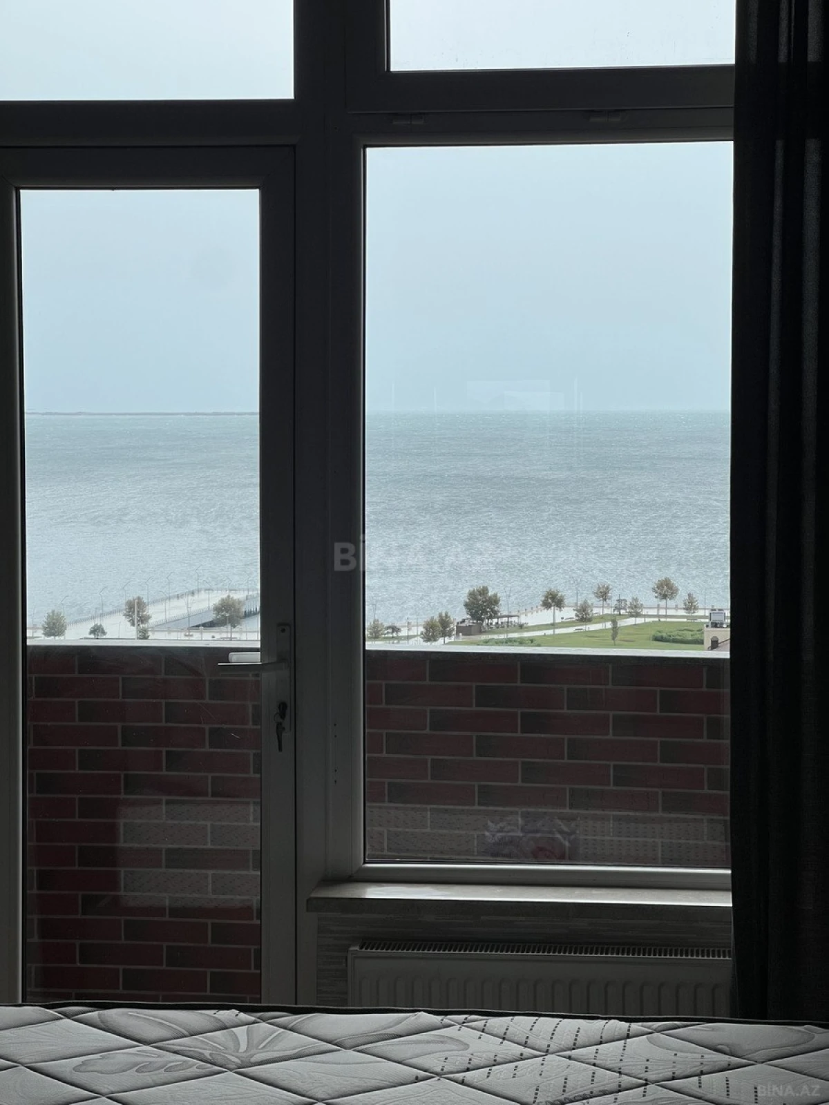 Kirayə verilir 3 otaqlı mənzil 100 m²