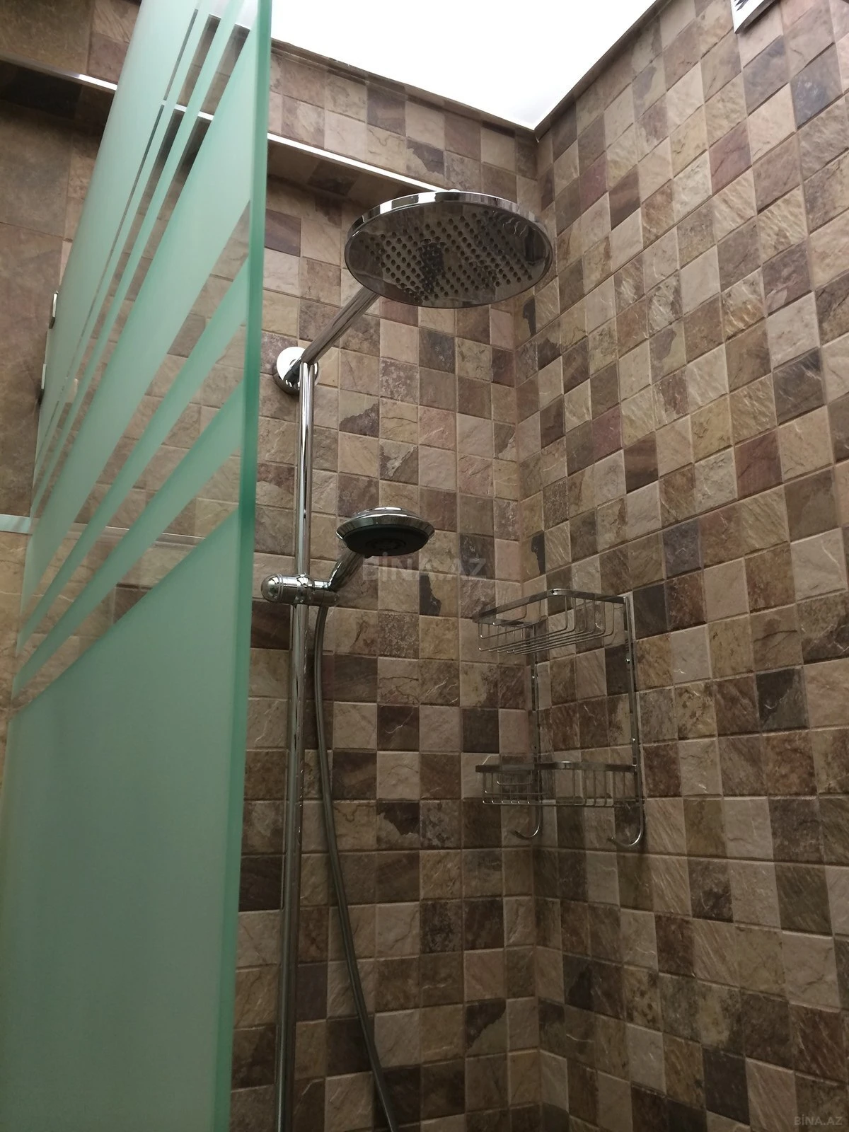 Kirayə verilir 3 otaqlı mənzil 100 m²