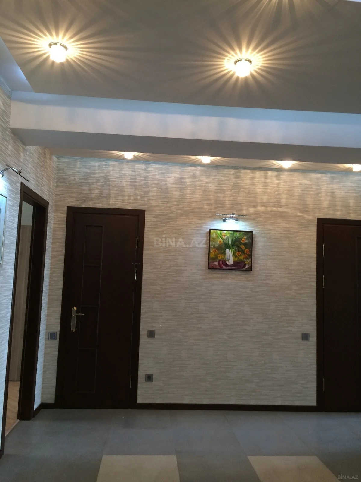 Kirayə verilir 3 otaqlı mənzil 100 m²