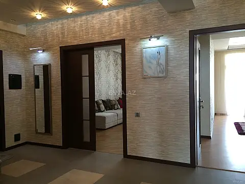 Kirayə verilir 3 otaqlı mənzil 100 m²