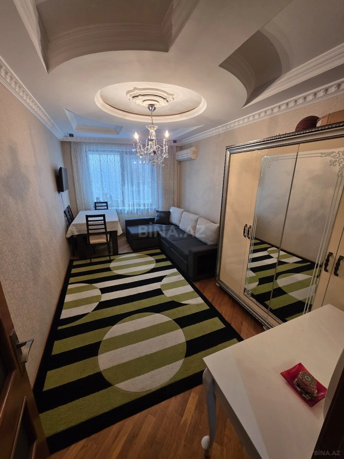Satılır 2 otaqlı mənzil 51 m²