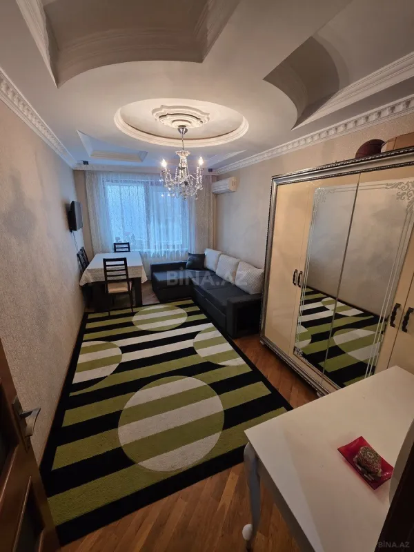 Satılır 2 otaqlı mənzil 51 m²