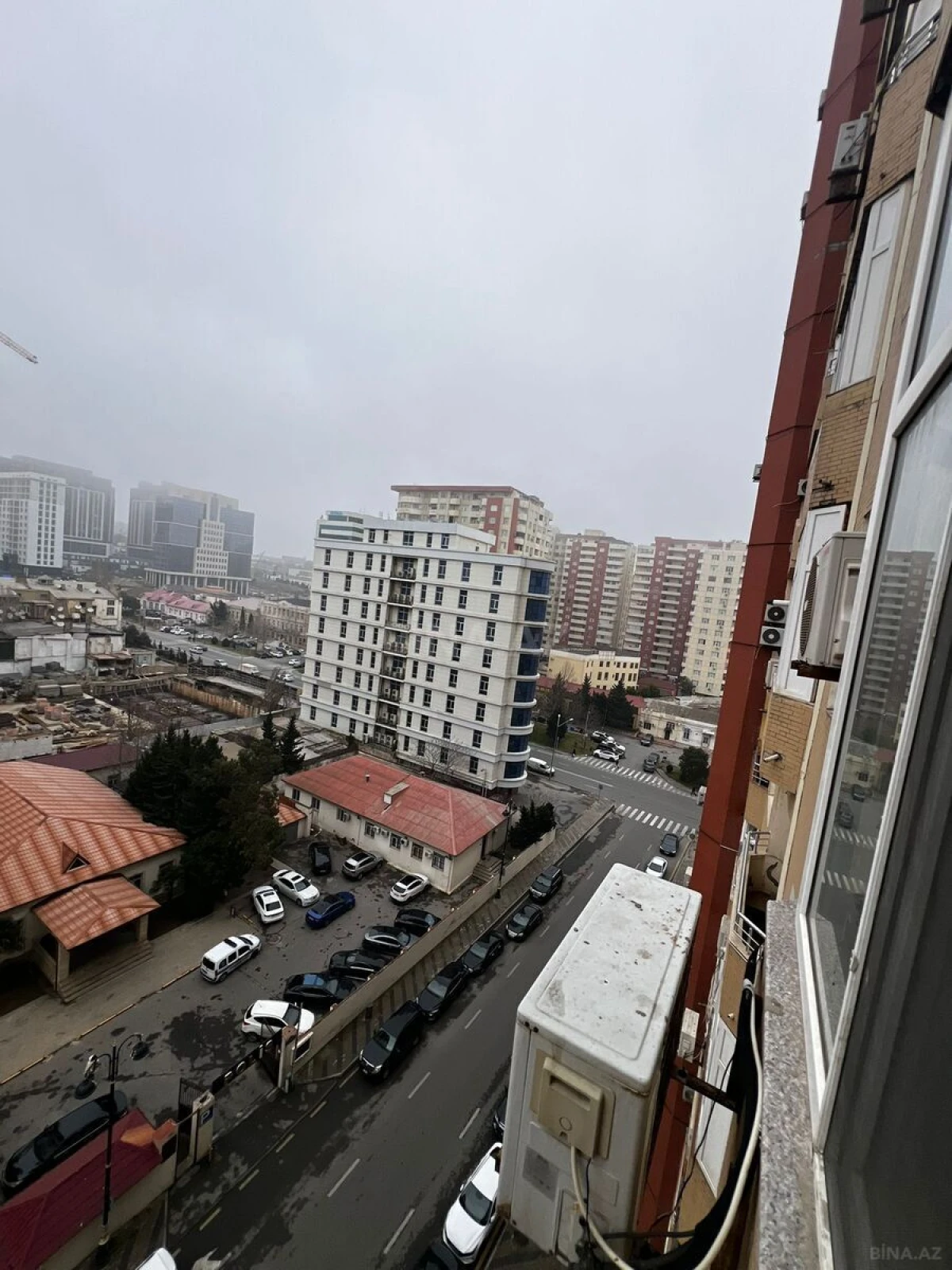 Kirayə verilir 2 otaqlı mənzil 95 m²