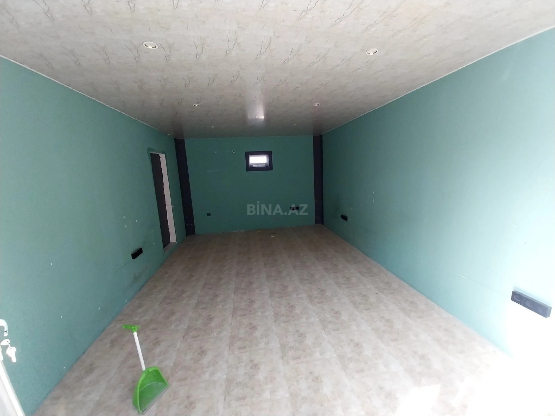 Satılır obyekt 162 m²