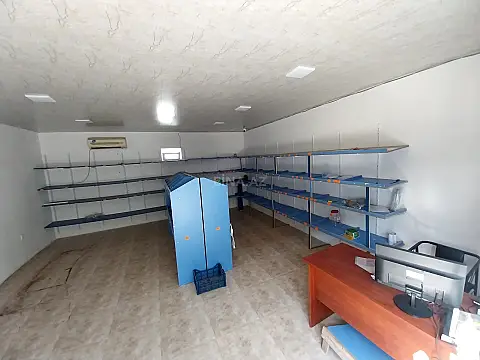 Satılır obyekt 162 m²