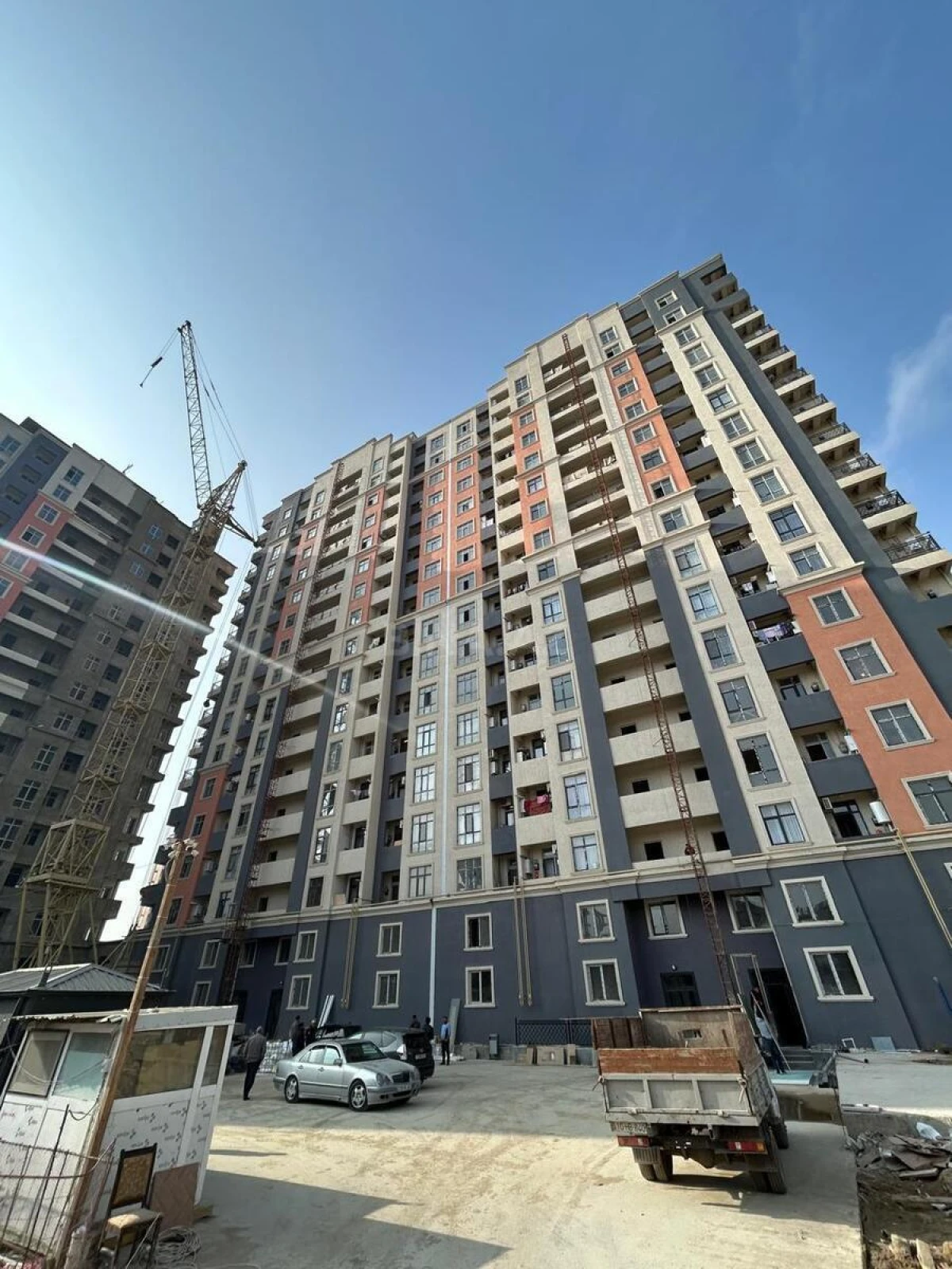Satılır 3 otaqlı mənzil 86.3 m²