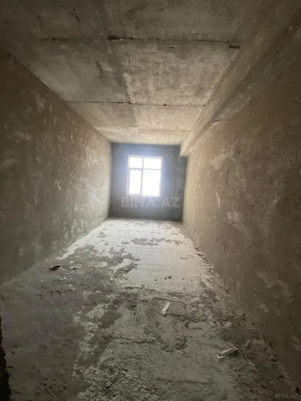 Satılır 3 otaqlı mənzil 138 m²