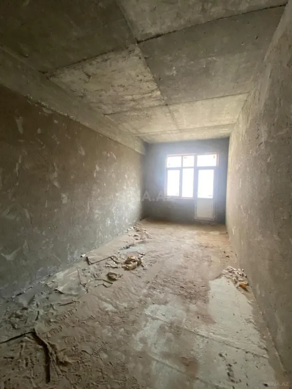 Satılır 3 otaqlı mənzil 138 m²