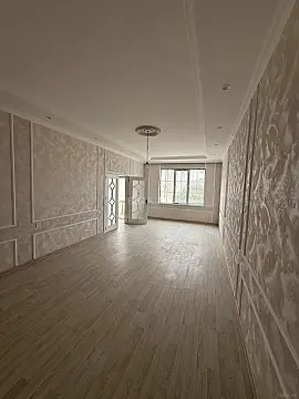 Satılır 4 otaqlı həyət evi 215 m²