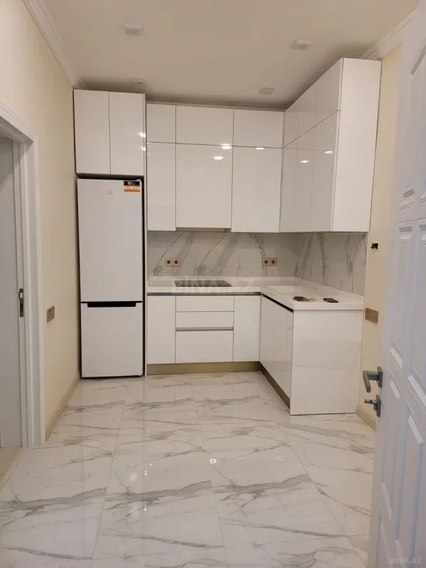 Kirayə verilir 2 otaqlı mənzil 60 m²