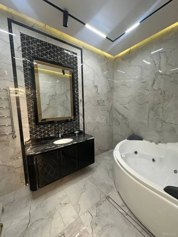 Kirayə verilir 3 otaqlı mənzil 180 m²