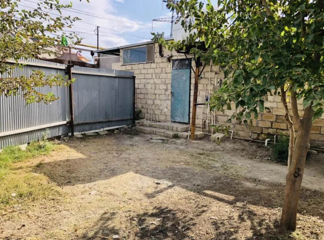 Kirayə verilir 1 otaqlı həyət evi 35 m²