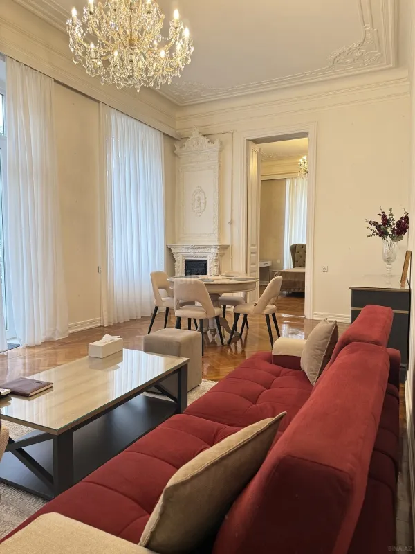 Kirayə verilir 2 otaqlı mənzil 80 m²