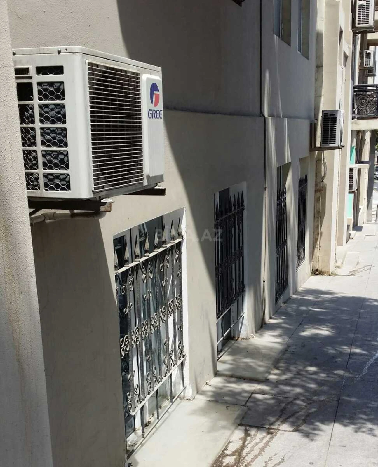 Kirayə verilir obyekt 65 m²