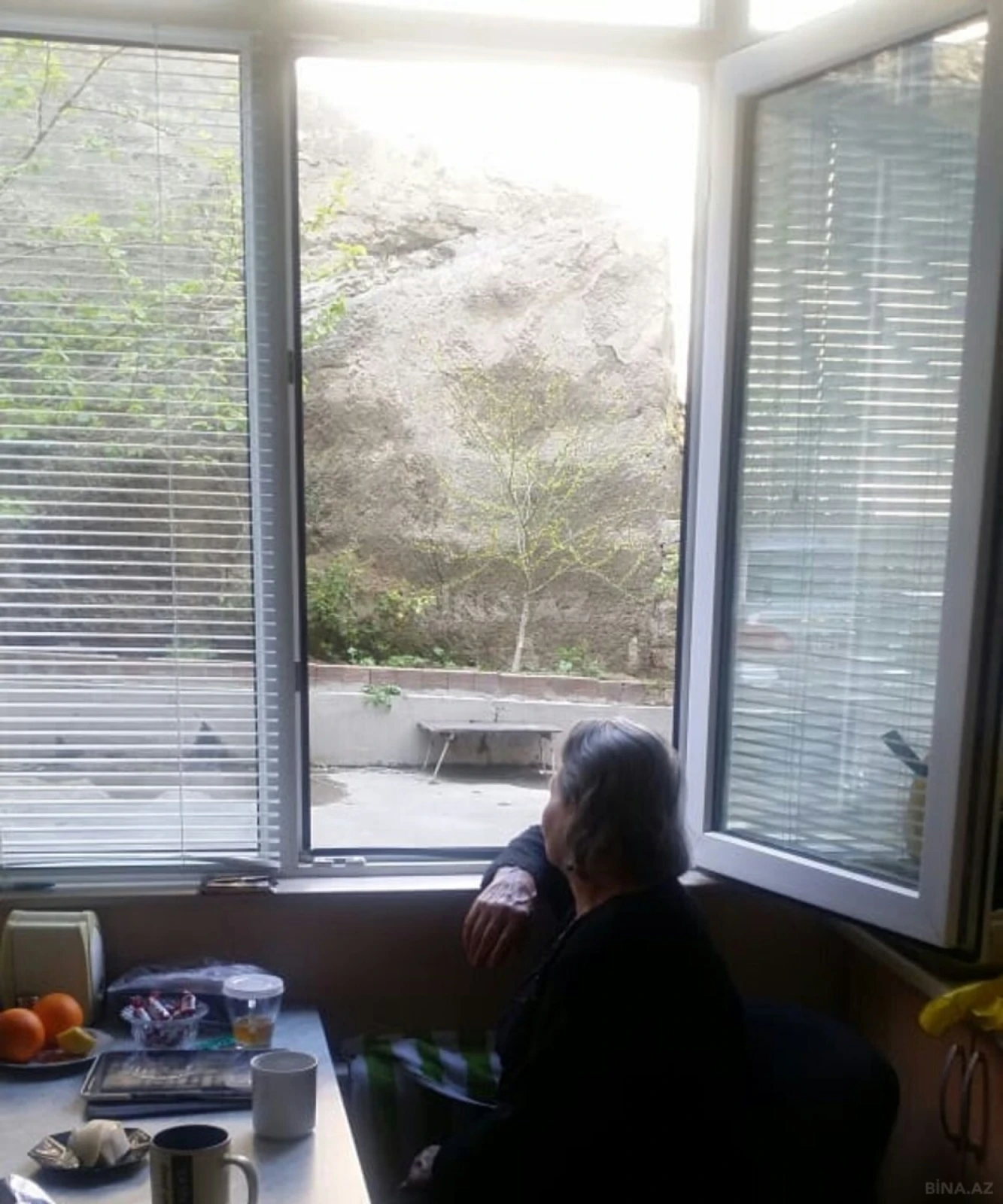 Kirayə verilir obyekt 65 m²