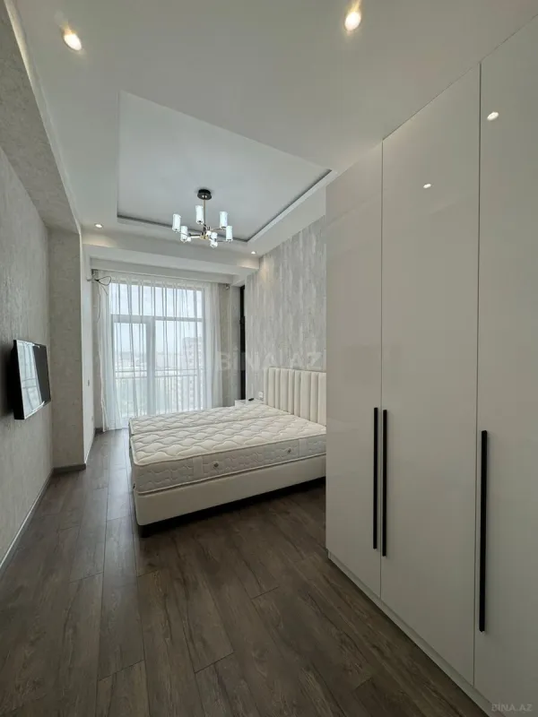Satılır 3 otaqlı mənzil 103 m²