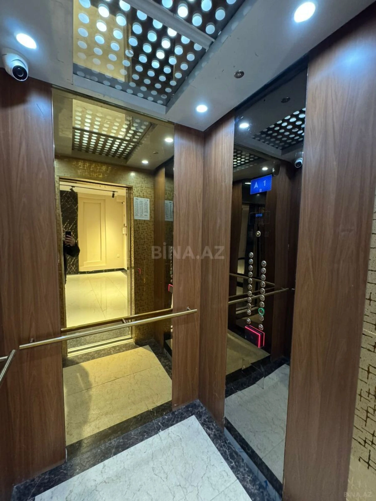 Satılır 3 otaqlı mənzil 103 m²