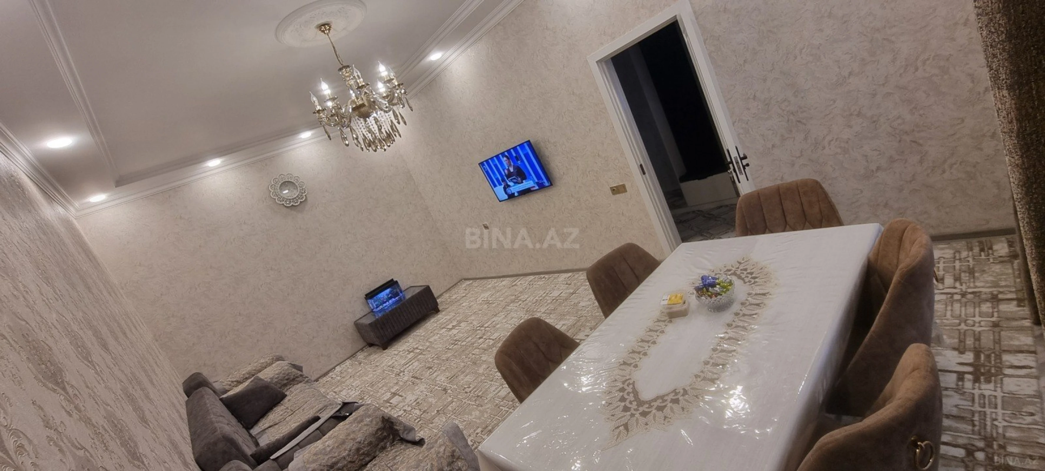 Satılır 8 otaqlı həyət evi 183.5 m²
