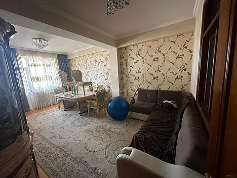 Satılır 3 otaqlı mənzil 100 m²