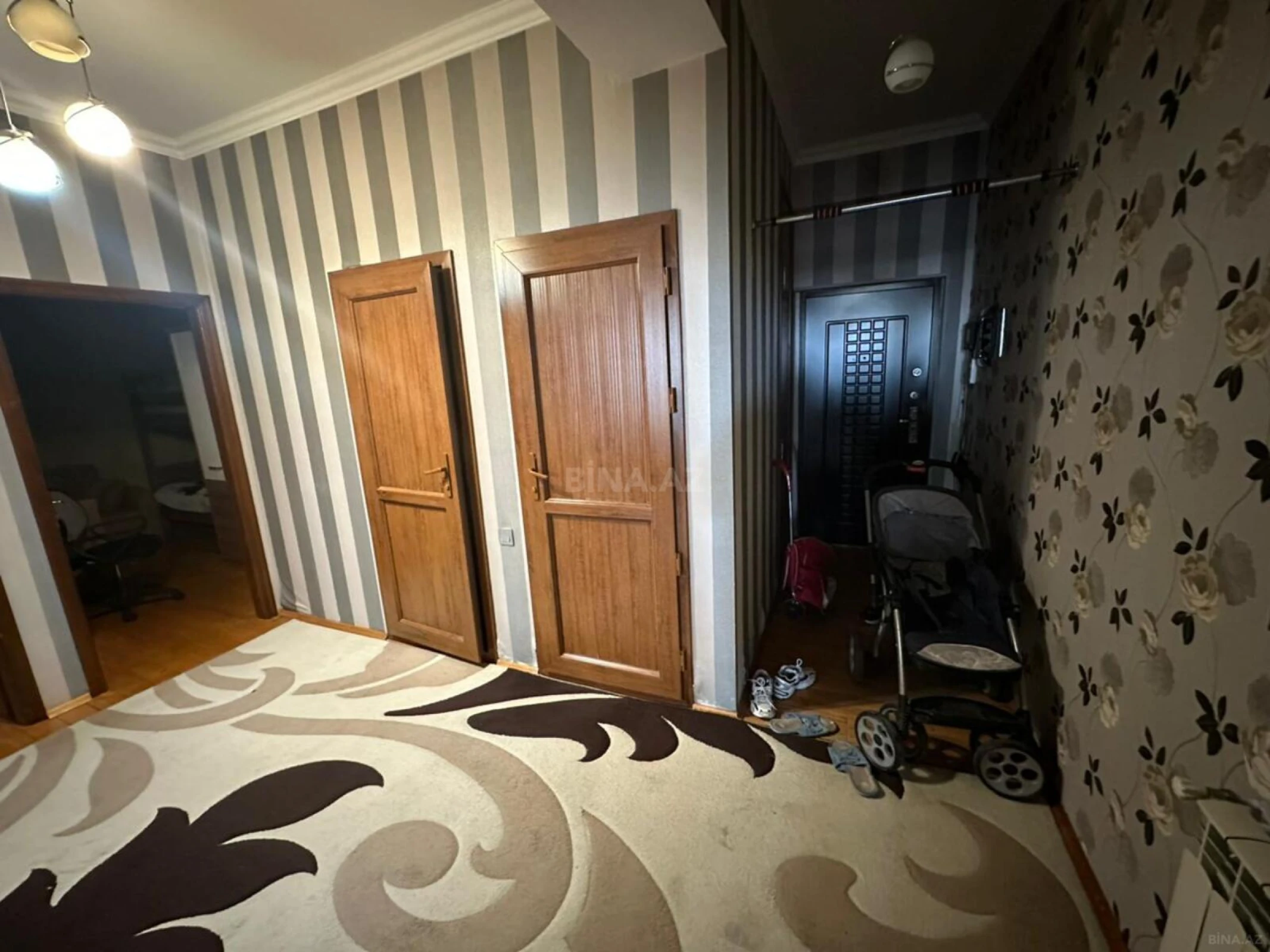 Satılır 3 otaqlı mənzil 100 m²