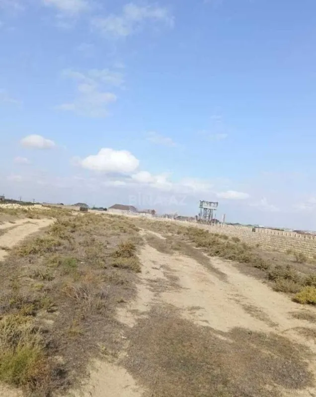 Satılır torpaq sahəsi 30 m²