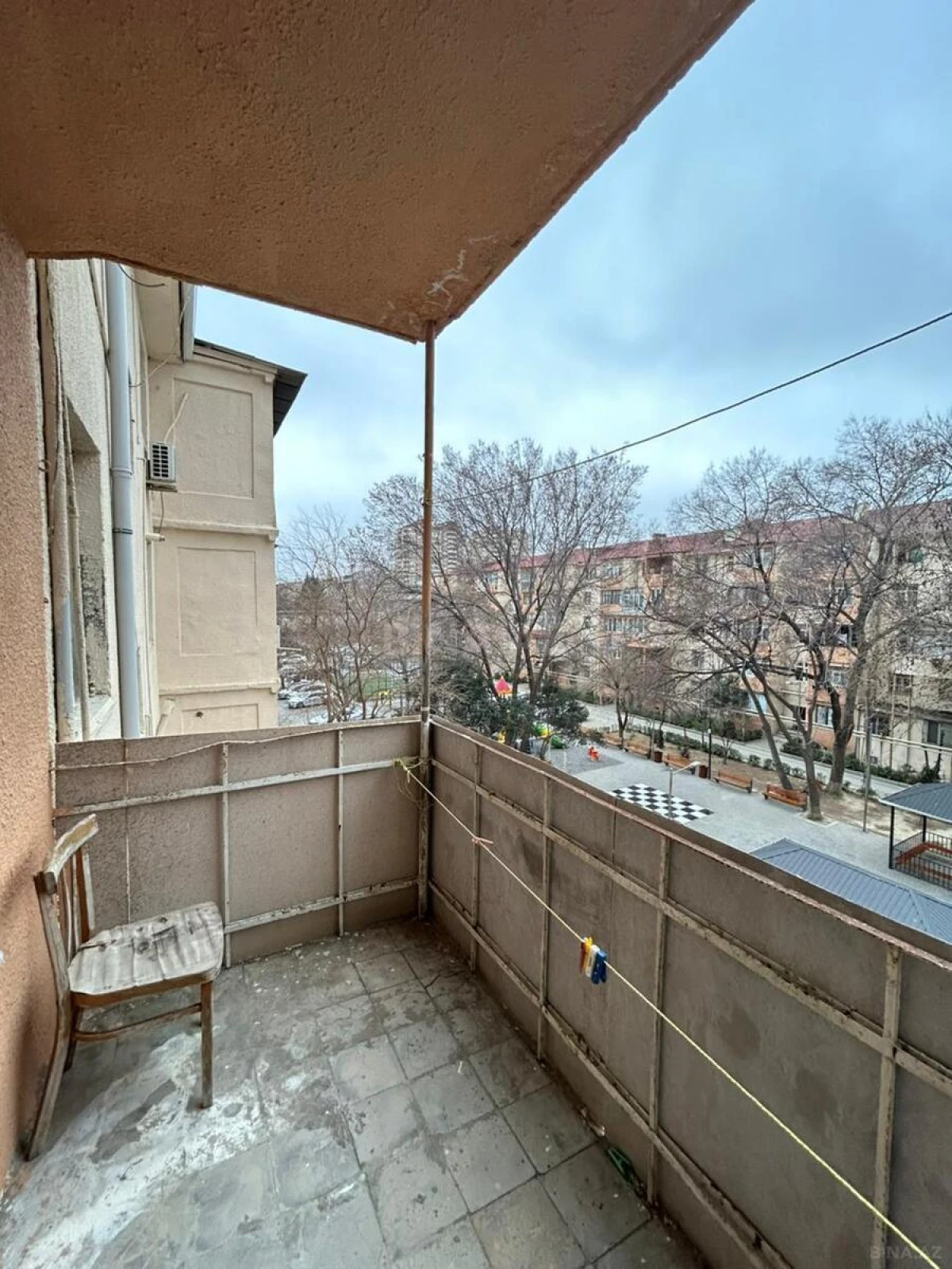 Satılır 1 otaqlı mənzil 35 m²