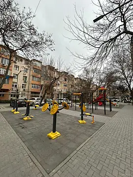 Satılır 1 otaqlı mənzil 35 m²