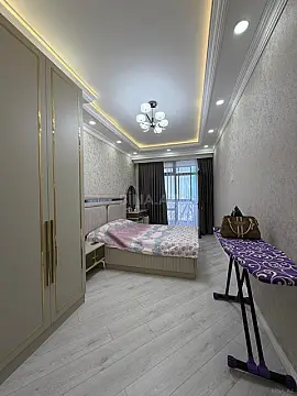 Kirayə verilir 2 otaqlı mənzil 70 m²