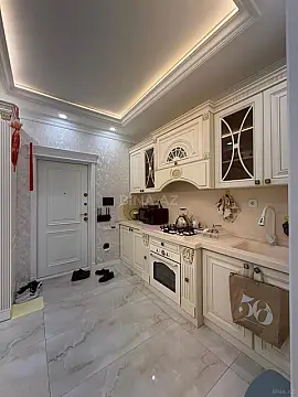 Kirayə verilir 2 otaqlı mənzil 70 m²